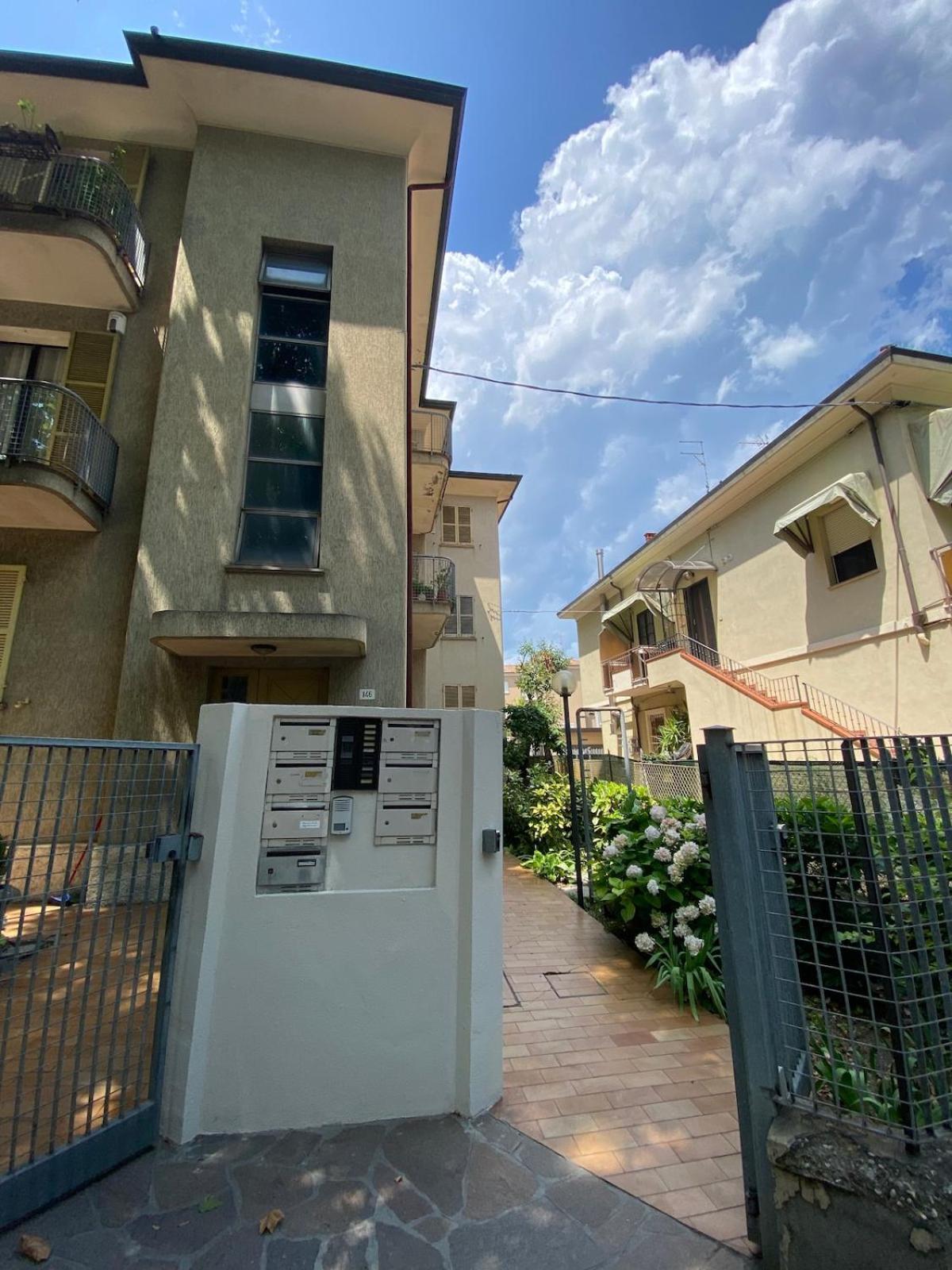 Ampio Appartamento In Posizione Strategica Rimini Ngoại thất bức ảnh